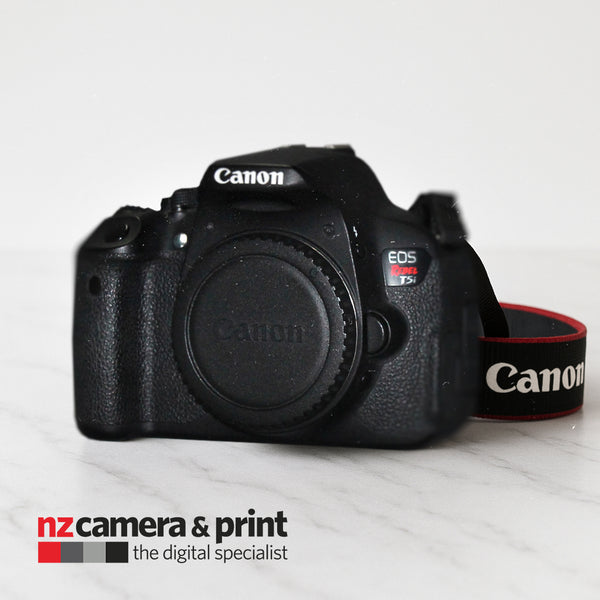 Pre-Owned Canon EOS Rebel T5i/700D + 18-55mm Lens – NZ Camera & Print