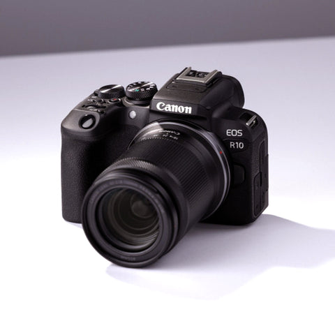 Canon EOS R10 Mirrorless Camera with 18-150mm Lens Kit