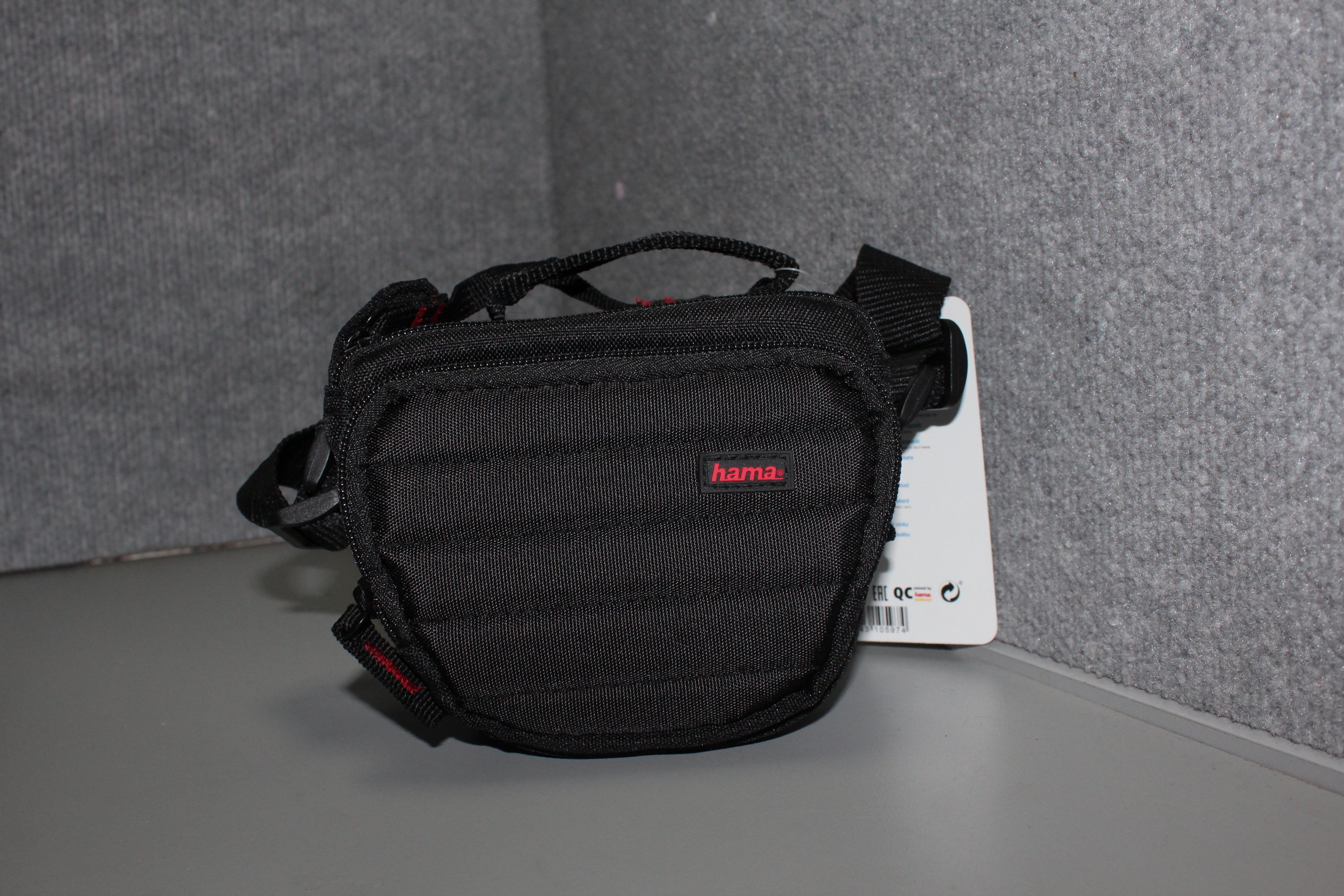 Hama-camera bag for digicams/camcorder