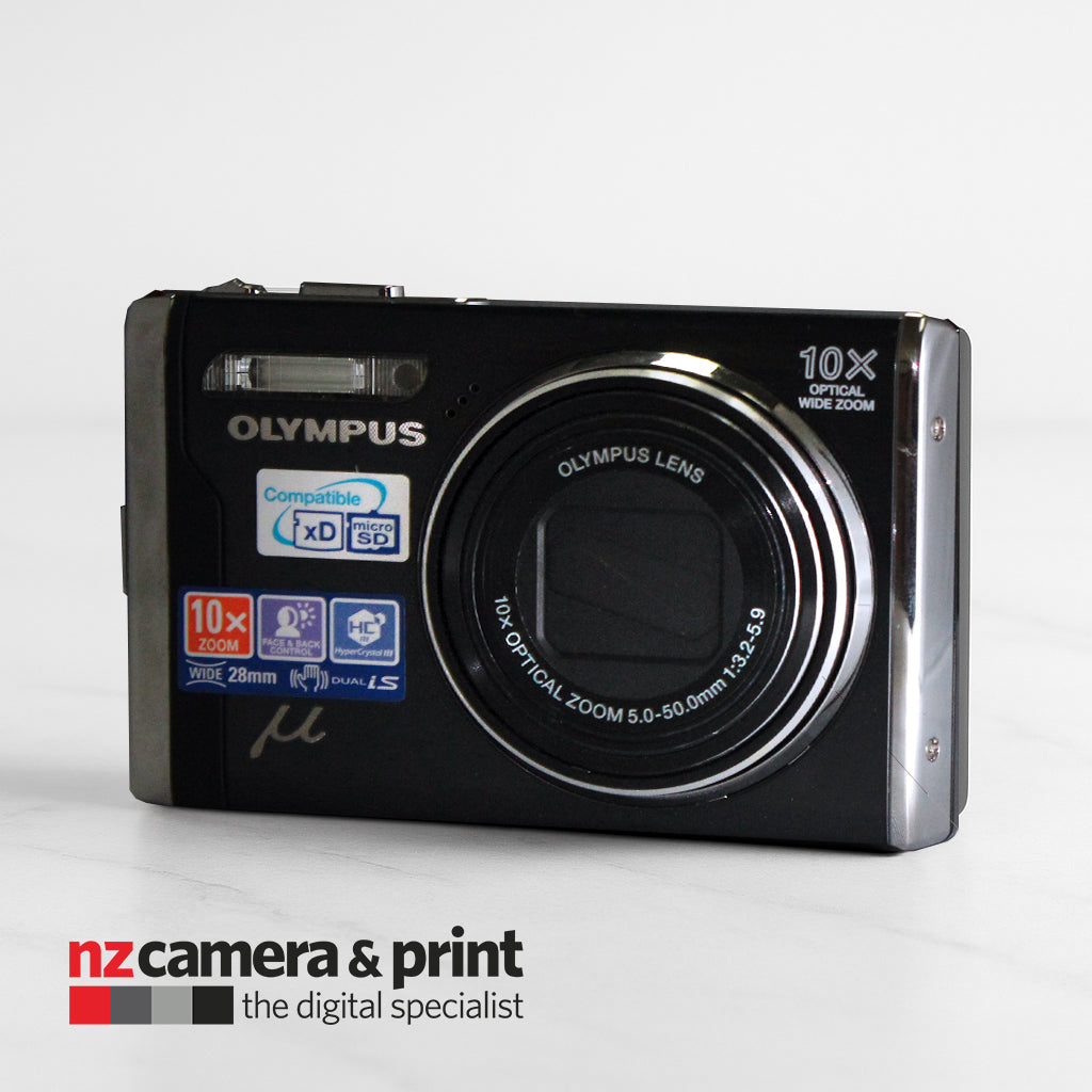 Pre-Owned Olympus u9000 with battery