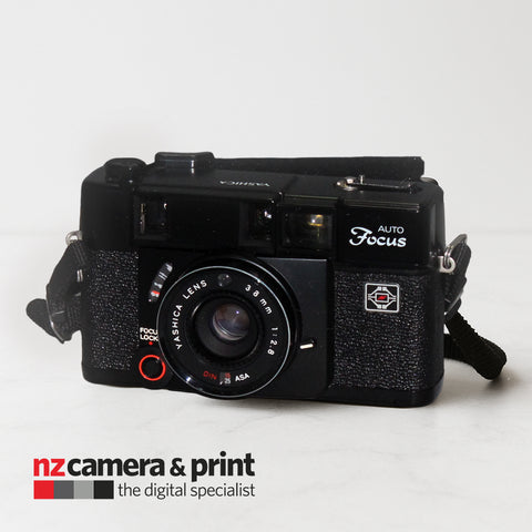 (Pre-Owned) Yashica Auto Focus Film Camera - 38mm 2.8 lens